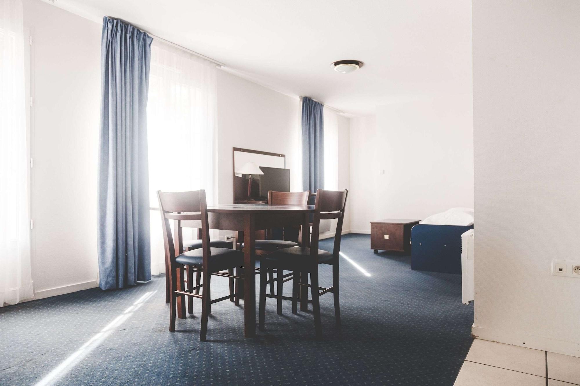 Terres De France - Appart'Hotel La Roche-Posay Eksteriør billede