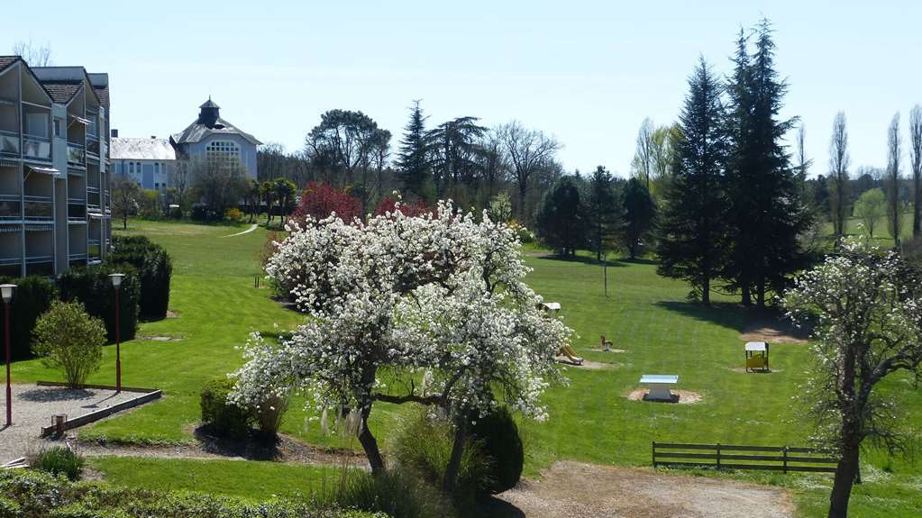 Terres De France - Appart'Hotel La Roche-Posay Eksteriør billede